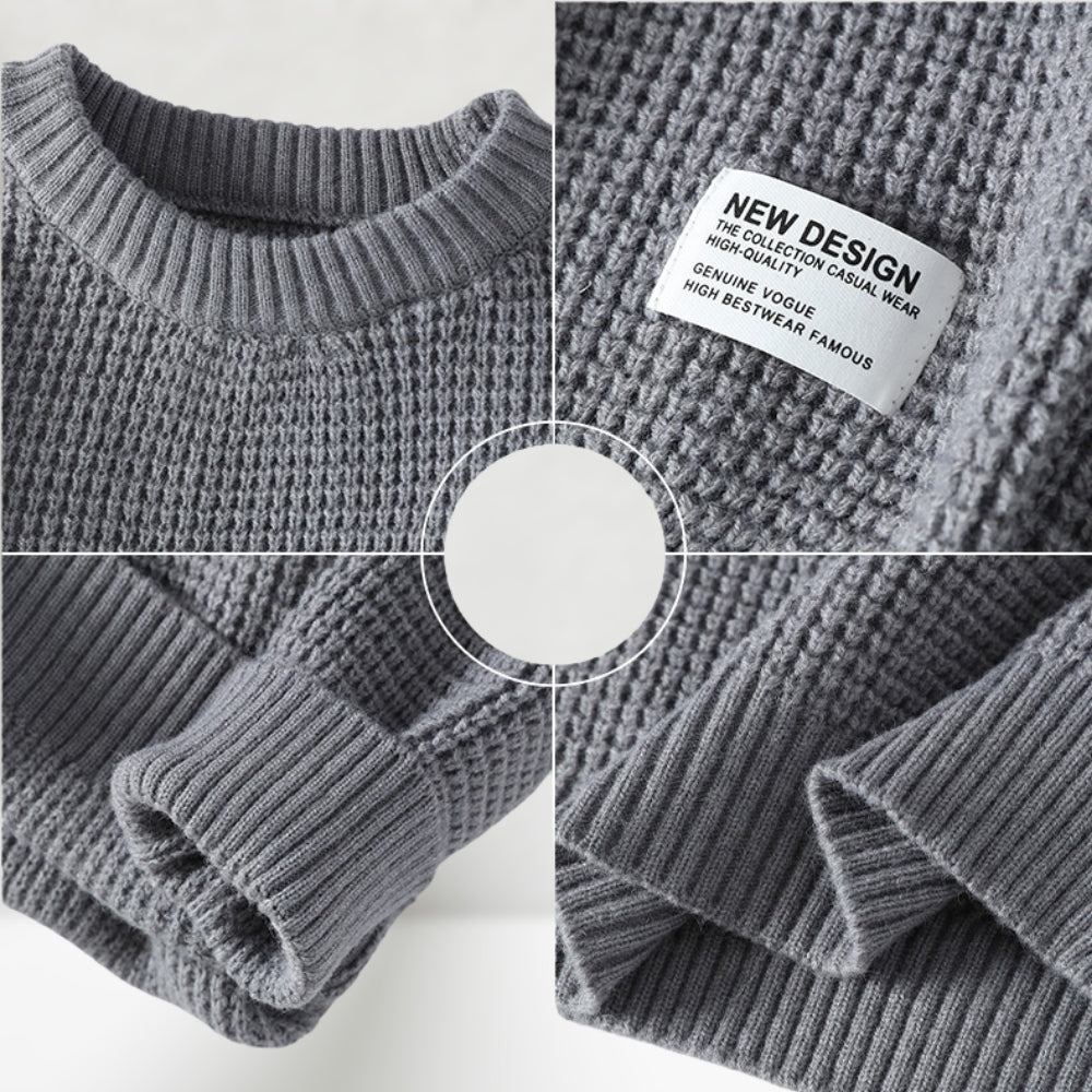 James - Strikket sweater med rund halsudskæring